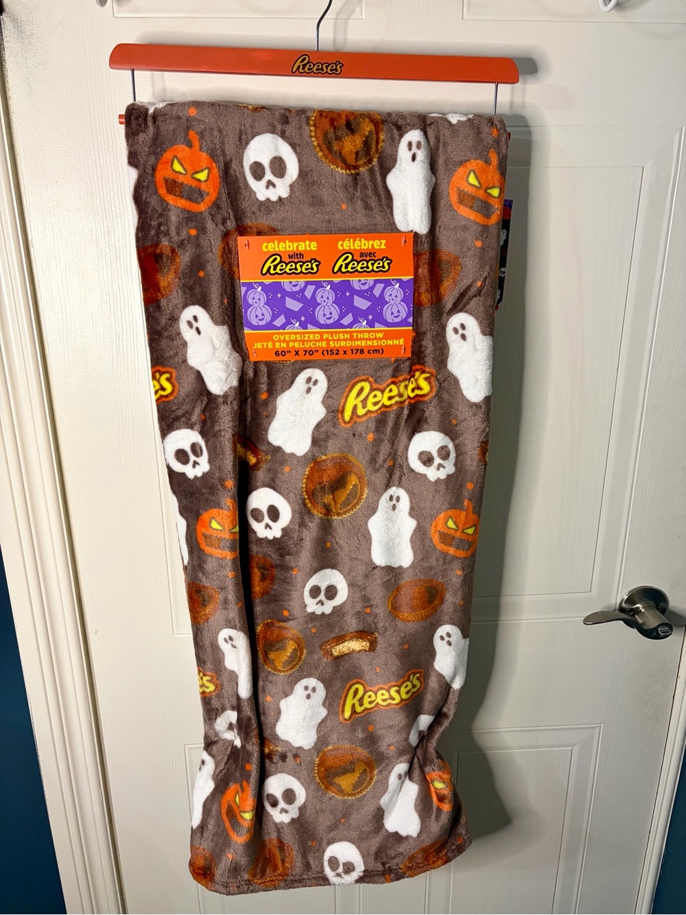Kids Halloween Reese’s Plush Blanket - Brown/Orange/White
